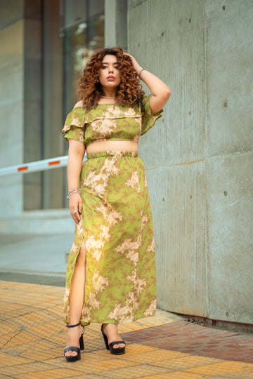 FLORAL PRINTED OFF-SHOULDER CROP TOP